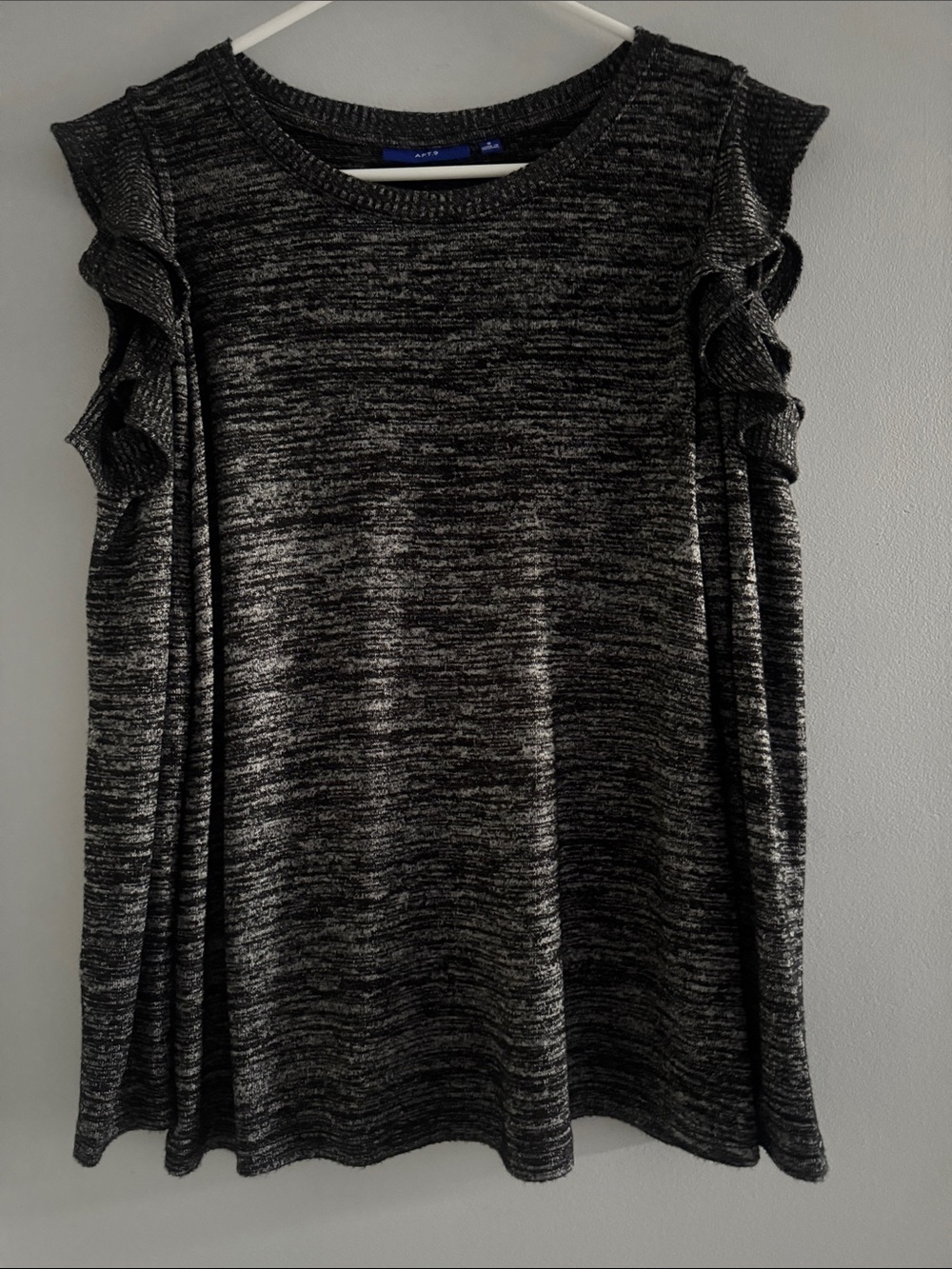 Apt. 9 Black Gray Marled Cold Shoulder Ruffle  Sleeve Top Small